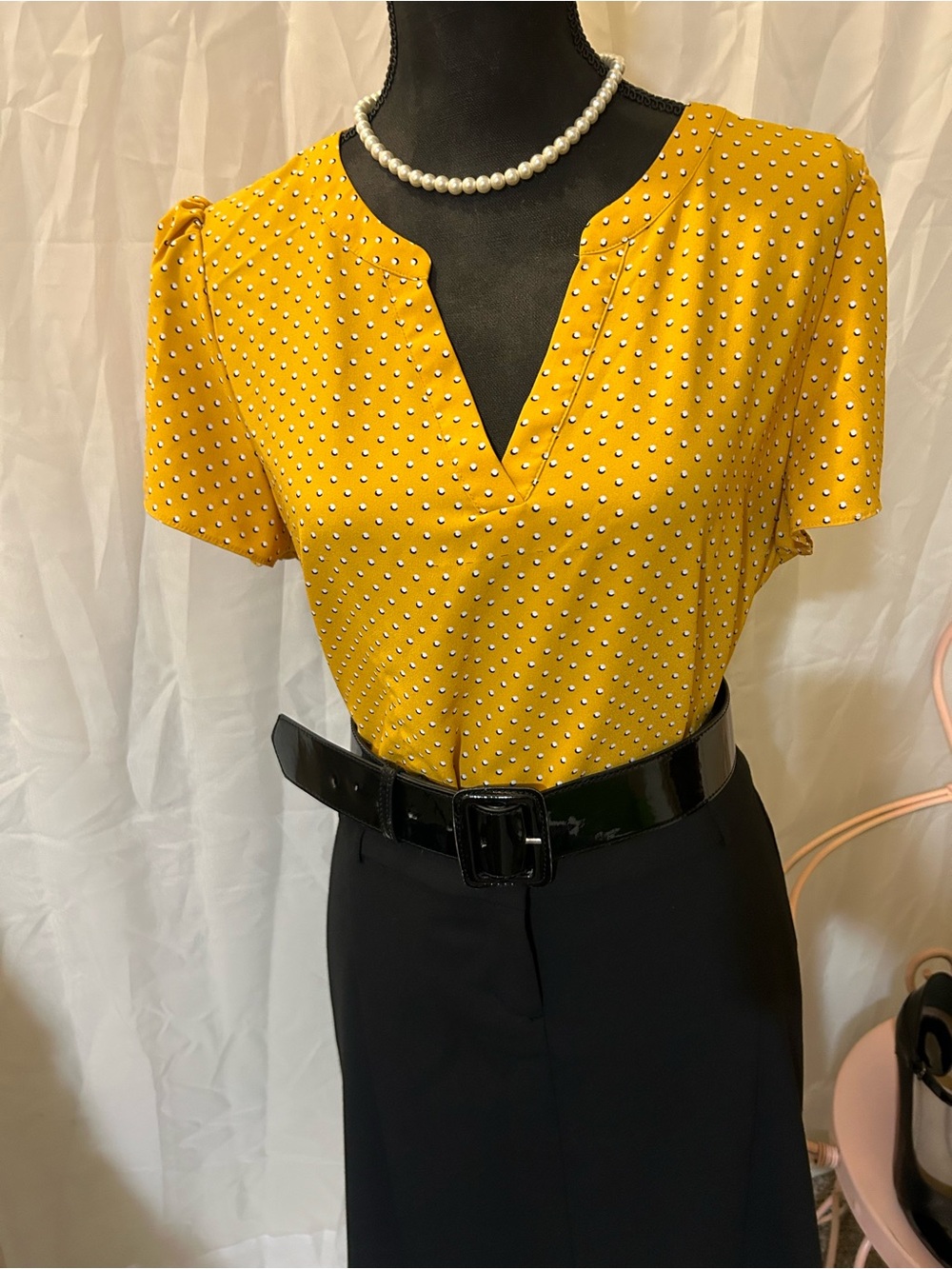 💚 5 for $25💚 Hilary Radley Mustard Yellow Polka Dot Notch-Neck Blouse
